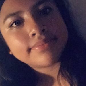 Meet your Posher, Daniela